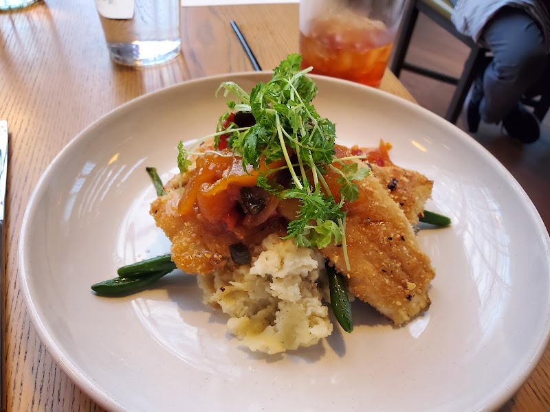 Roost Free Range Kitchen and Bar