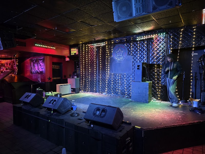 The Star Community Bar