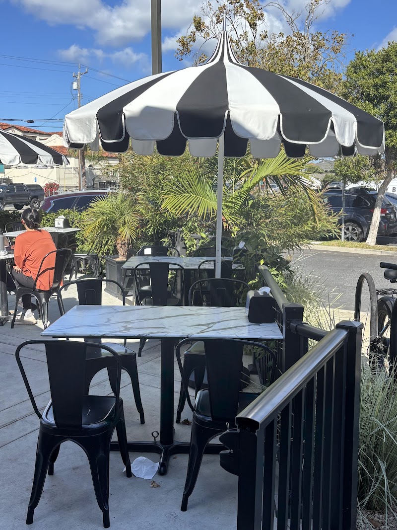 Busy Bee's Cafe & Catering