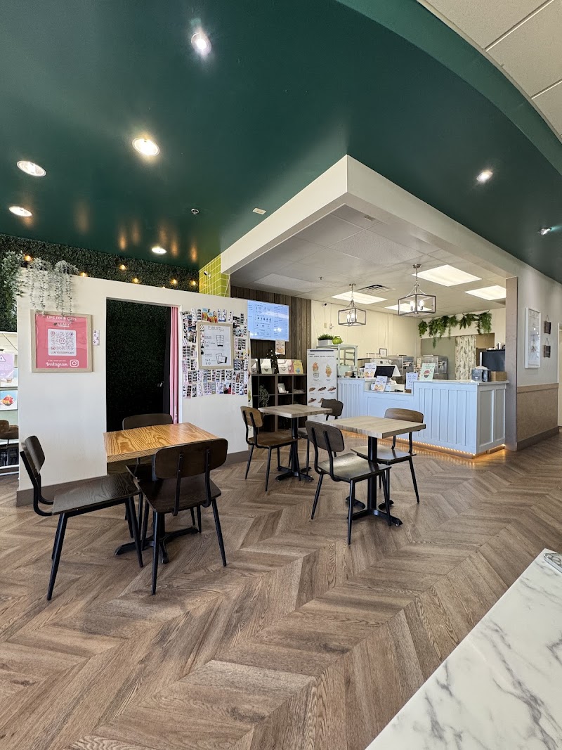 Leafy Korean Dessert Cafe