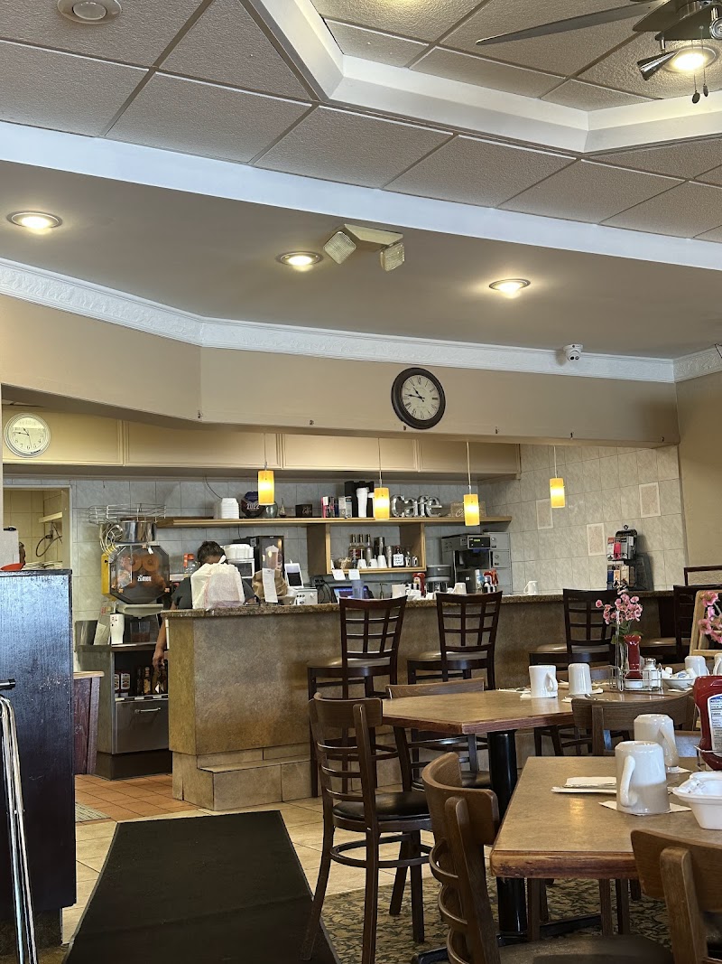 Les Cafe Pancake House