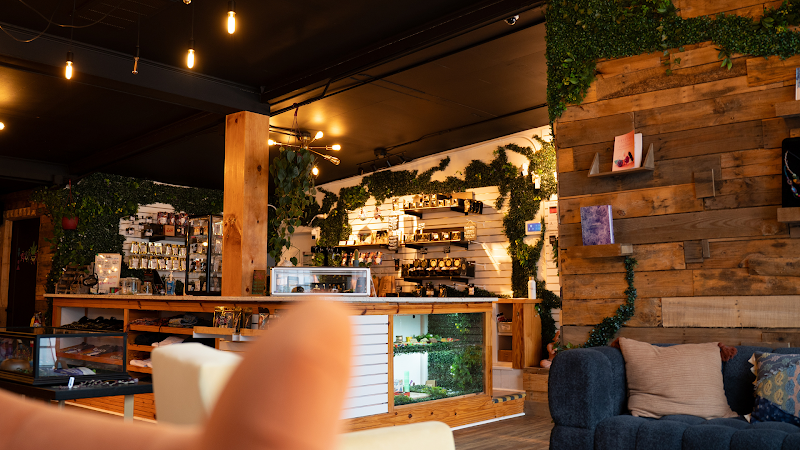 Hemp & Tea Co. — THCa Dispensary & Tea Shop | CBD | D8 | D9