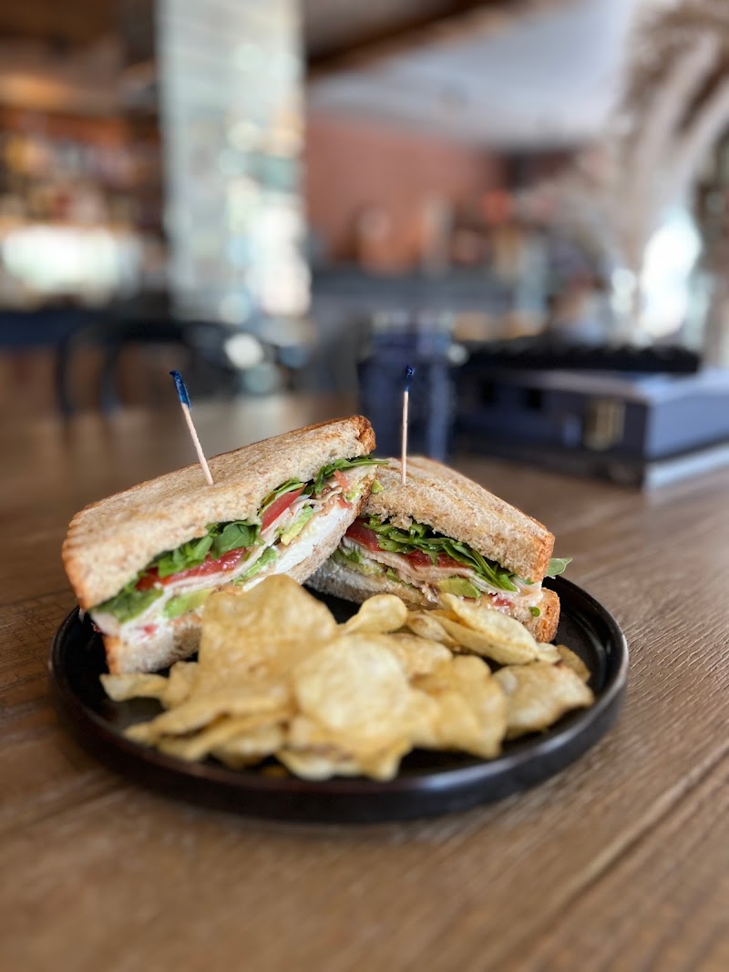 Unravel Coffee + Bar