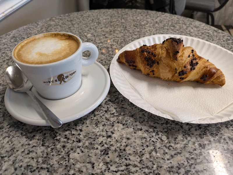 Bella's Gaming Caffe