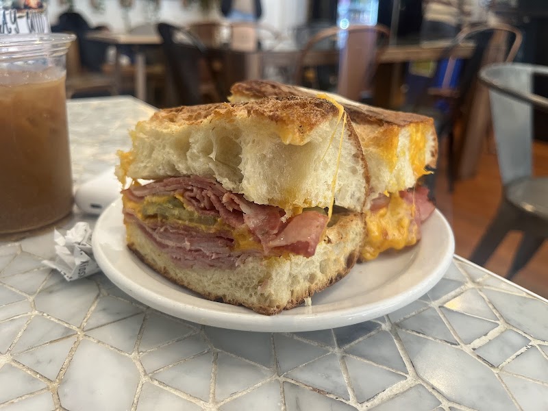 Fiddle Fig Cafe & Coffee