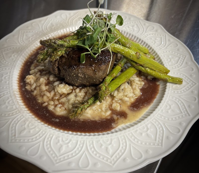 1892 Restaurant & lounge