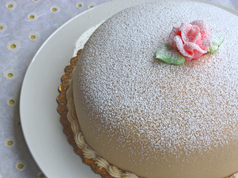 Hoffman's Fine Cakes and Pastries