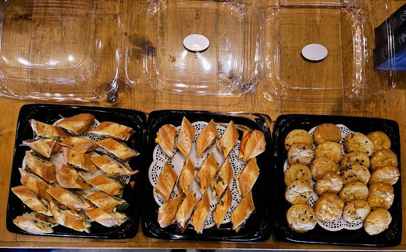 Ella Cafe - Plantation