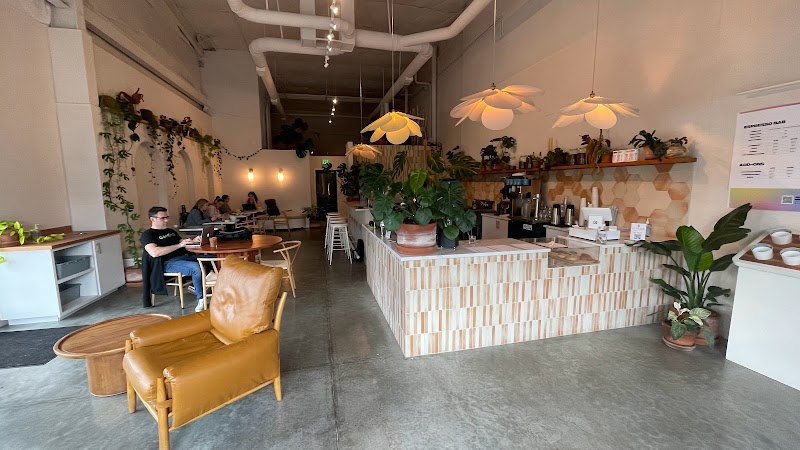 Futura Coffee Roasters - Glisan St