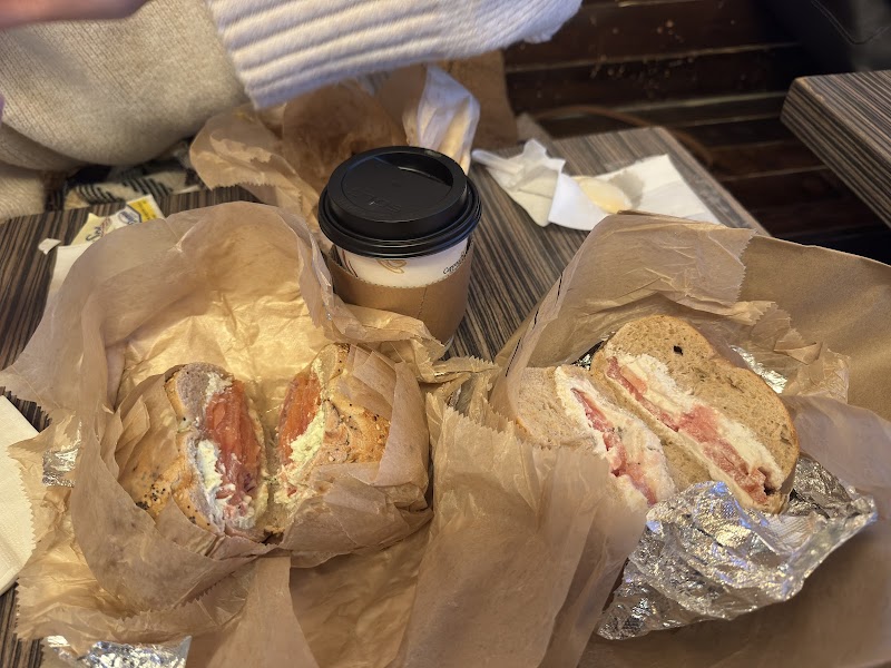 Best Bagel & Coffee