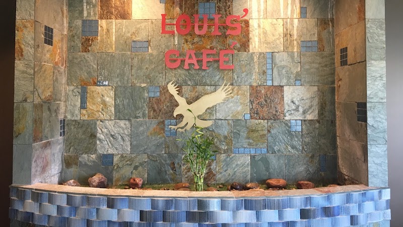 Louis' Cafe
