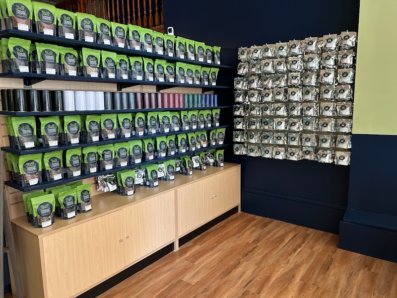 Loose Loona Gifts and Teahouse