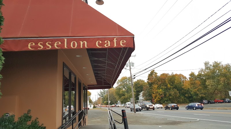 Esselon Café