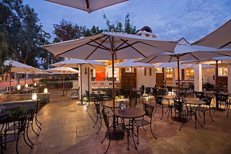 Urth Caffe Laguna Beach