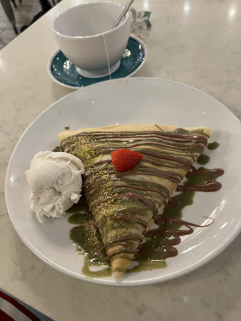 Sweet Paris Crêperie & Cafe