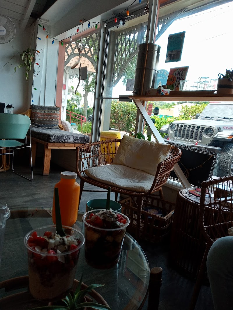 Escape Root Juice + Coffee