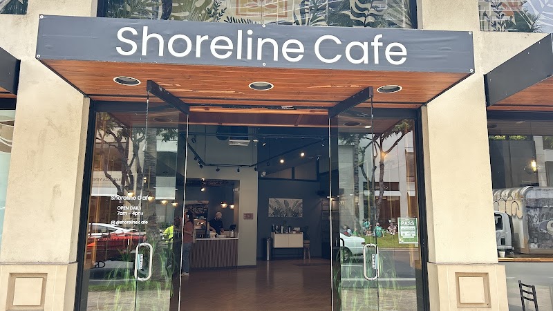 Shoreline Cafe