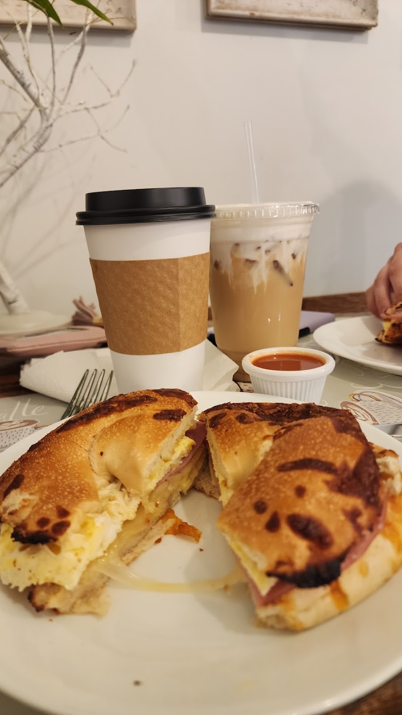 Beagle's Bakery & Espresso