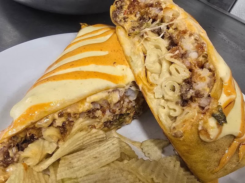 Foodie Garage Eatery