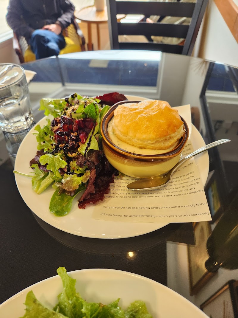 Amapola Kitchen and Wine Merchant