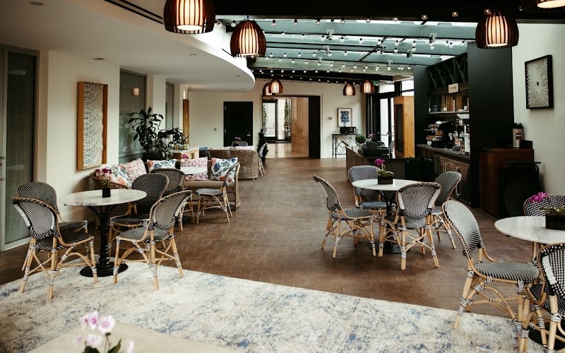 Solarium Café at The Fontaine