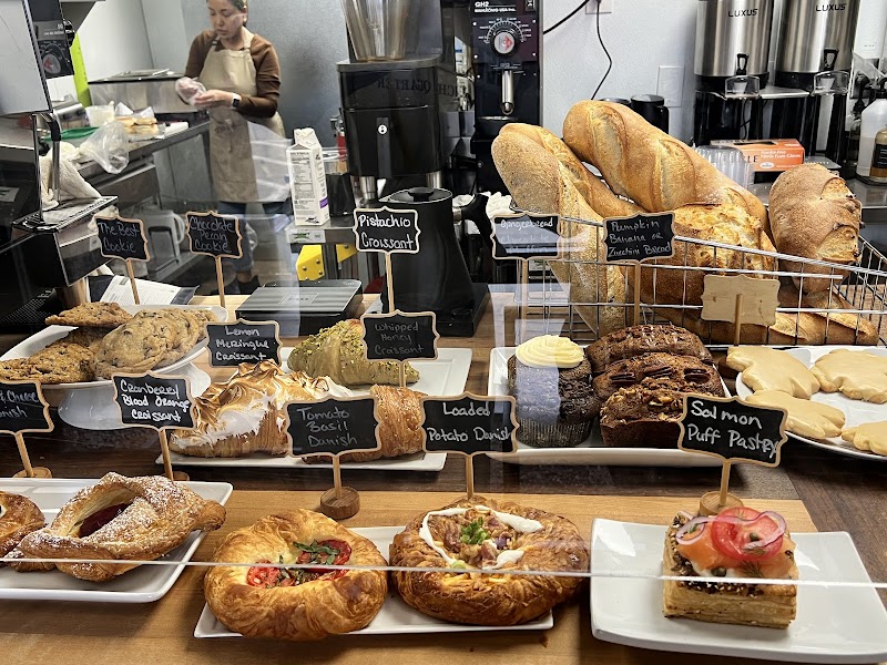 Experiment Coffee and Pastry