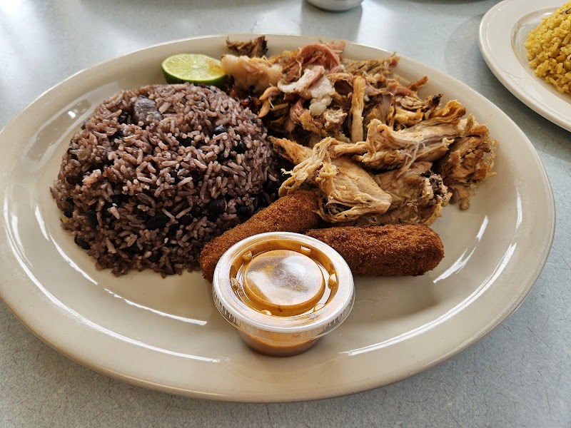 Robert’s Cuban food