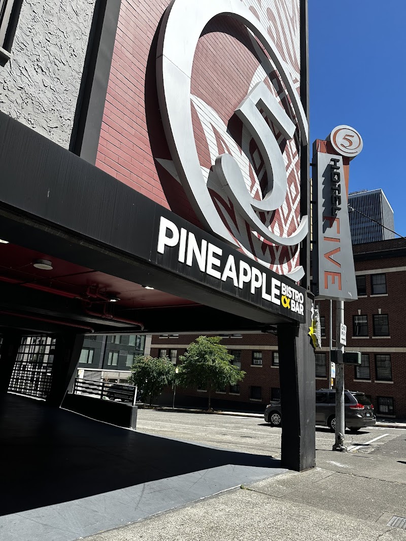 Pineapple Espresso at Hotel FIVE