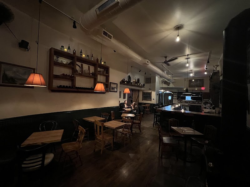 Black Mountain Wine House STL