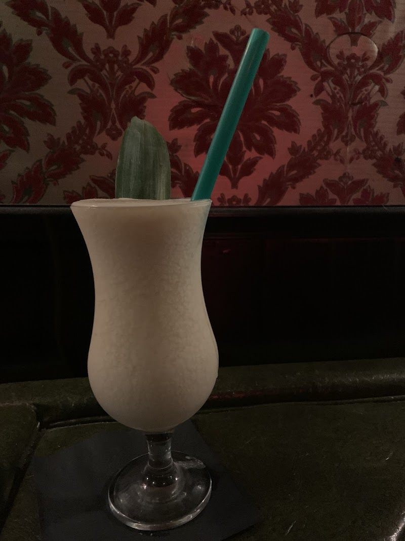 Jade Fountain Cocktail Lounge