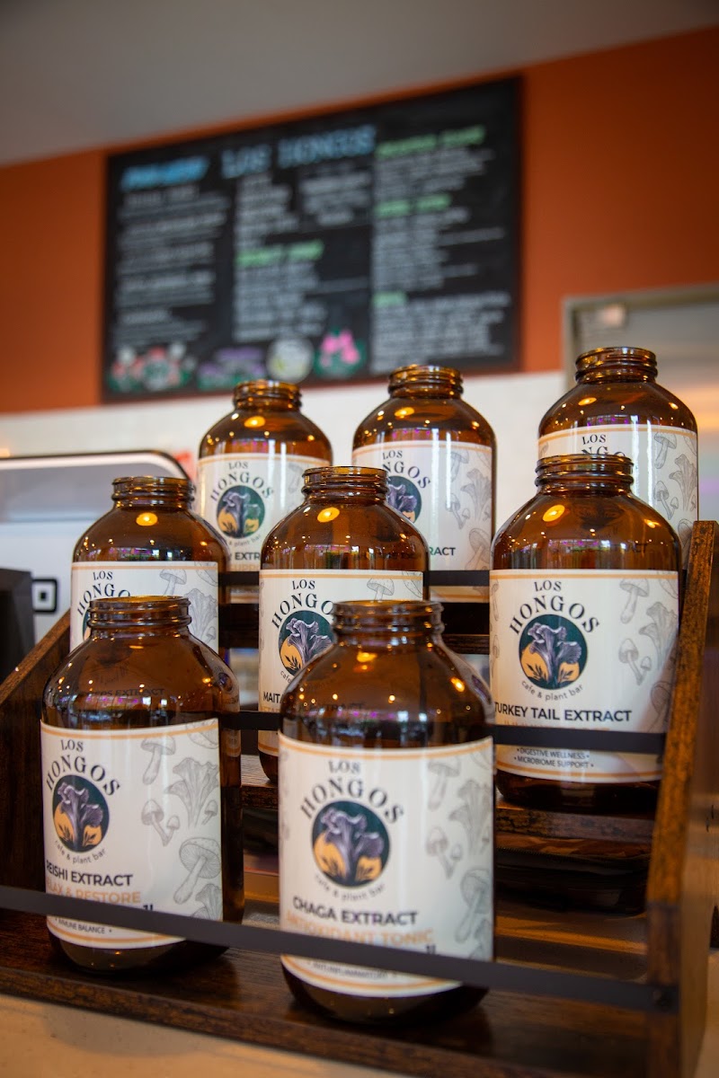 Los Hongos Cafe and Plant Bar