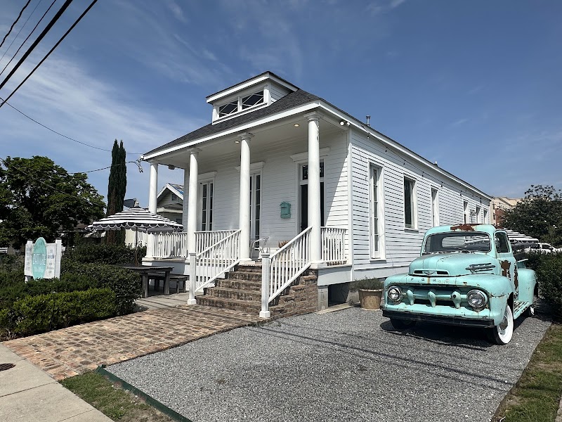 Batture Bites & Brew