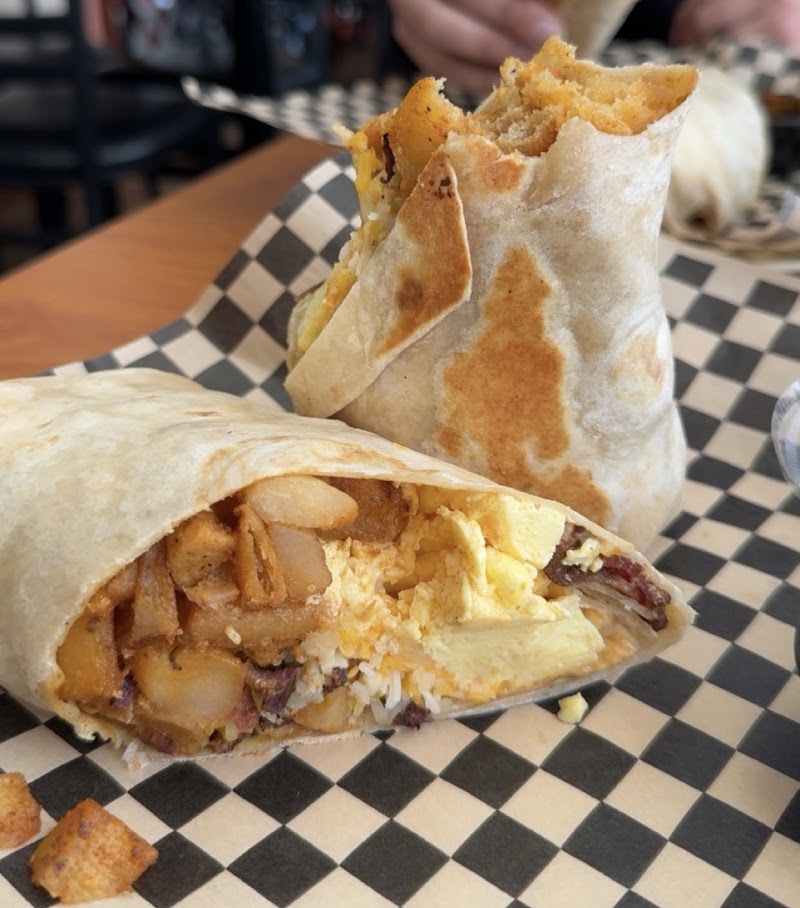 Two Sisters Cafe Breakfast & Lunch