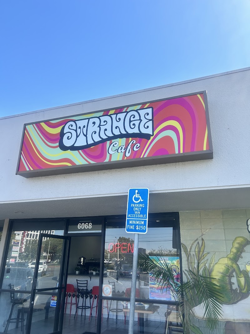 Strange Brews Coffee & Cafe