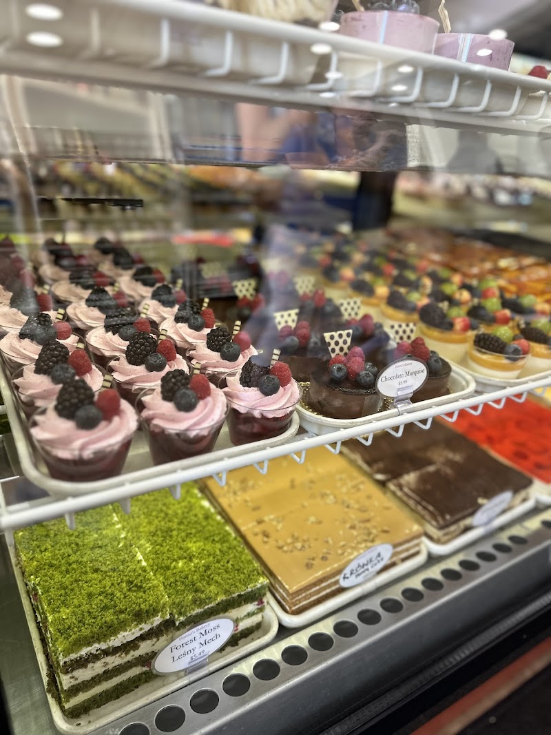 Hanna's Bakery & Dessert Shop