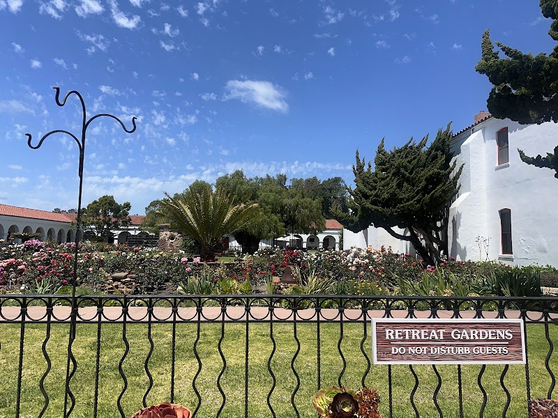 Mission Grounds Coffee Shop