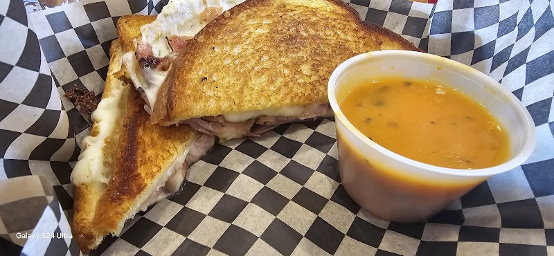 Cheddars Gourmet Grilled Cheese