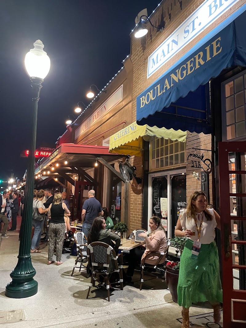 Main Street Bistro & Bakery