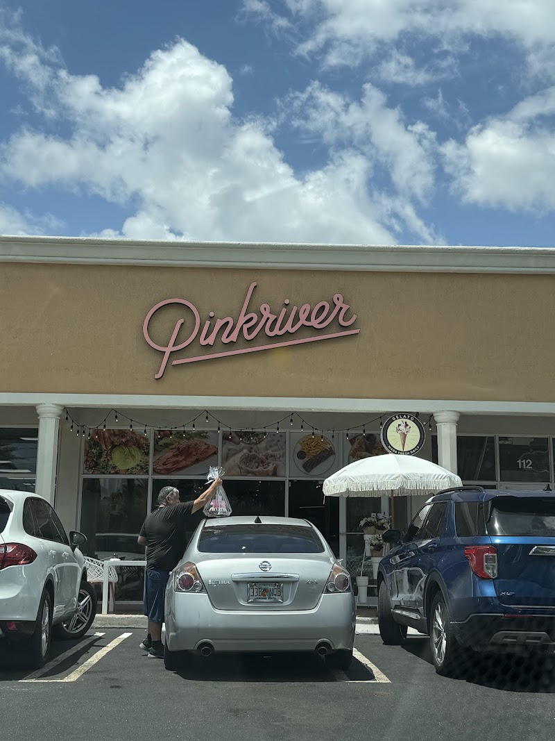 Pinkriver All Day Bistro, Organic Coffee & The Best Empanadas in the World