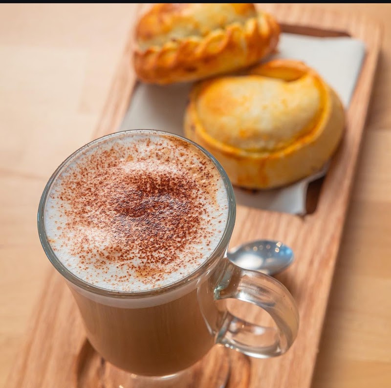 Pinkriver All Day Bistro, Organic Coffee & The Best Empanadas in the World