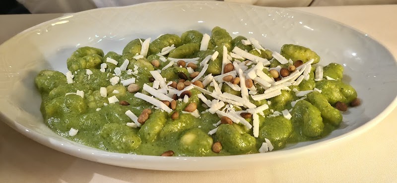 North Beach Restaurant