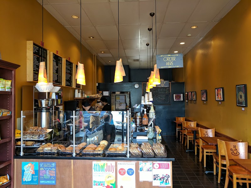 Eunice Gourmet Café