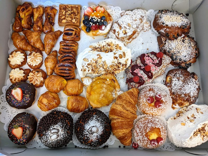 Rosallie Le French Cafe