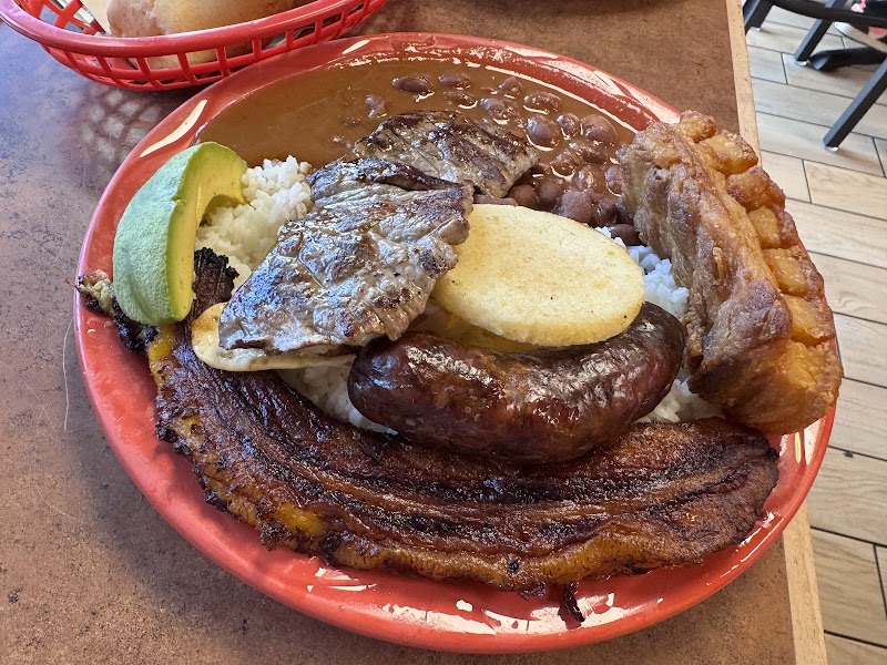 Cafe & Sabor Bakery & Restaurant