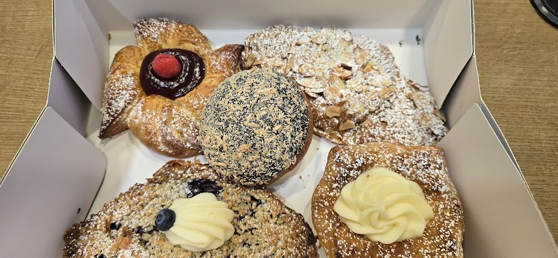 Bonrue Bakery formerly Farmstead