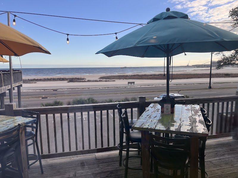 Shaggy's Gulfport Beach