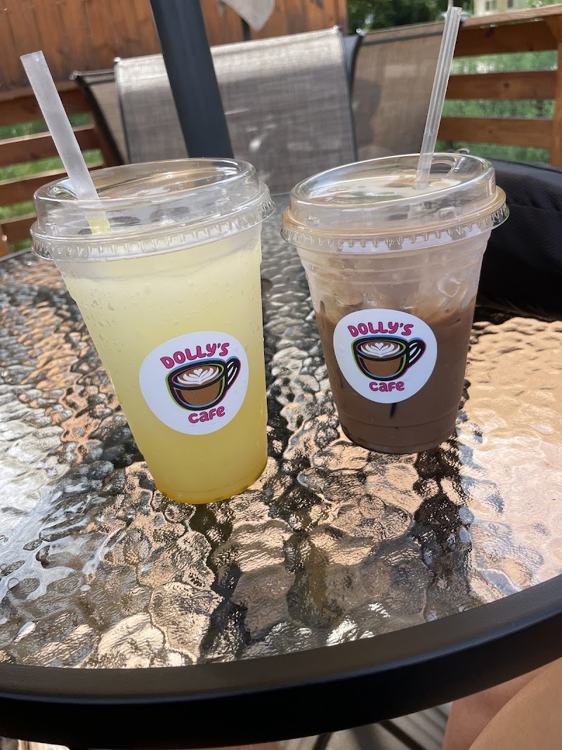 Dolly's Cafe