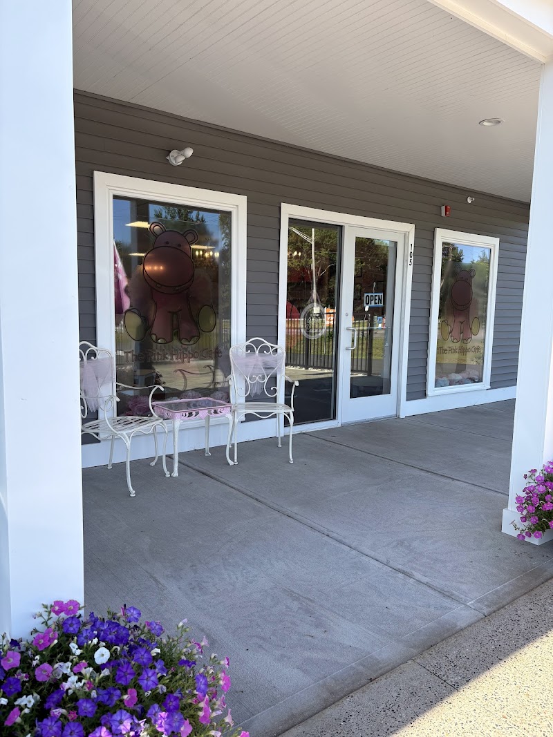 Pink Hippo Cafe