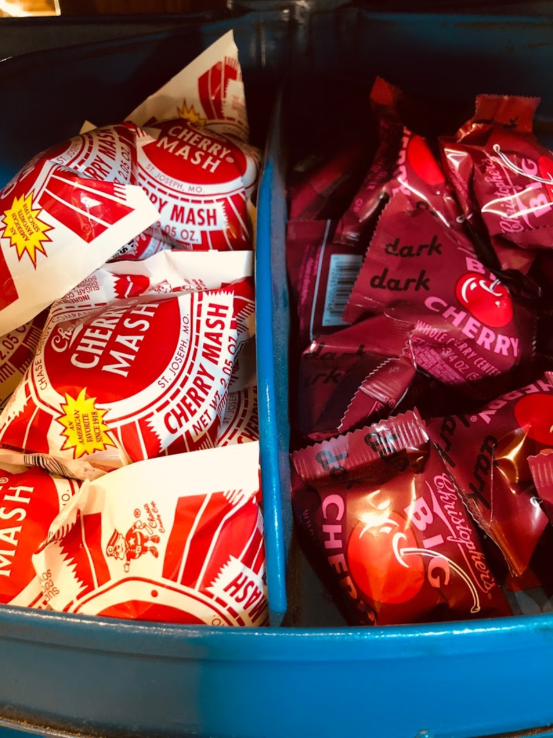 Oscar Moon's Milkshake Bar