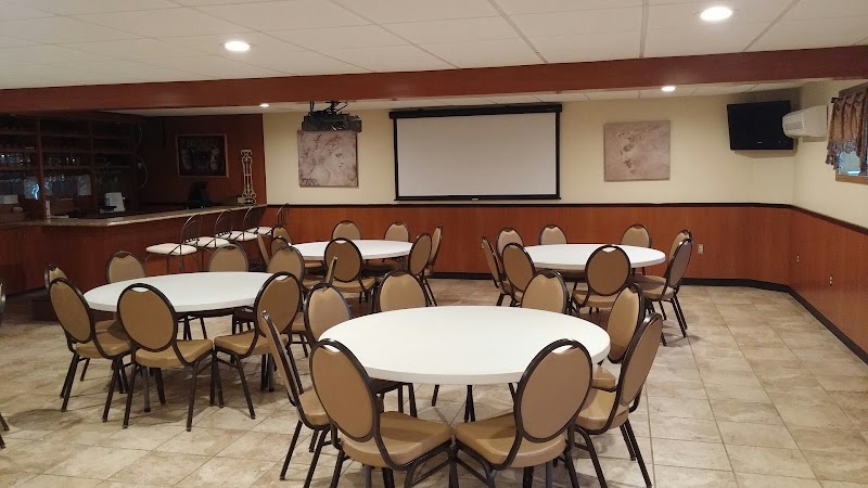 Chris' Family Restaurant